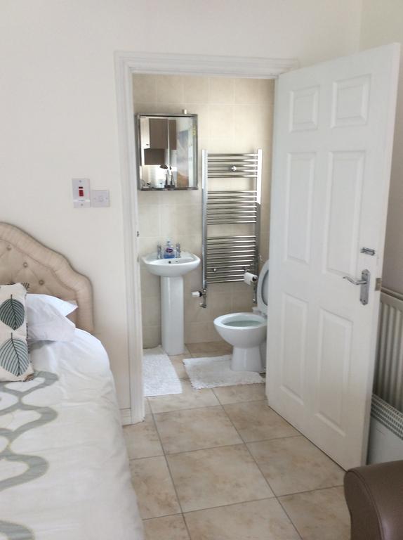 Lurgan West Lodge Randalstown Экстерьер фото
